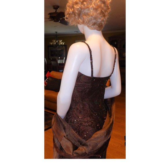 Victoria Royal (The Millennium) size 4 BRONZE/GOLD SEQUINED - Picture 9 of 16